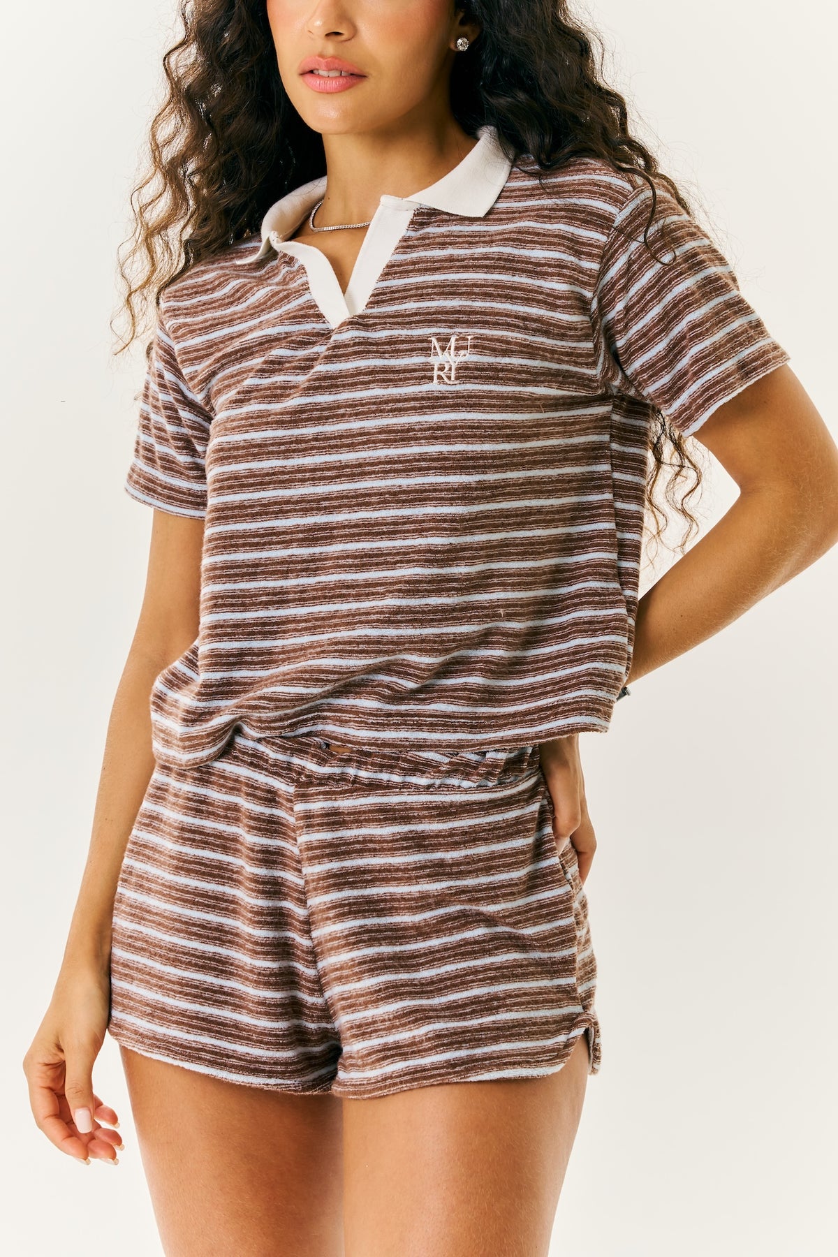 #cor_striped brown