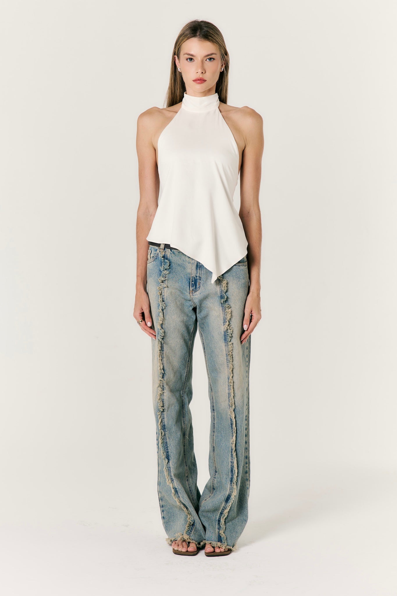 #cor_off white