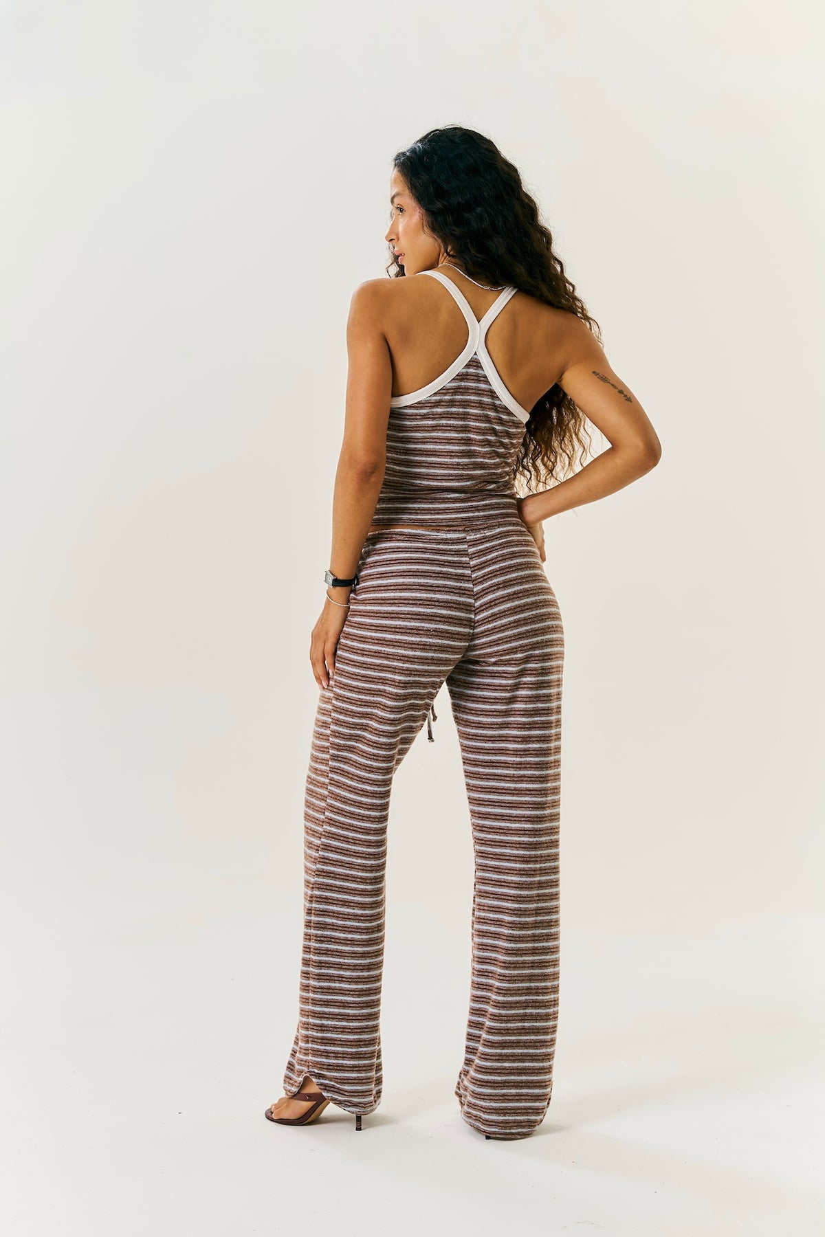 #cor_striped brown